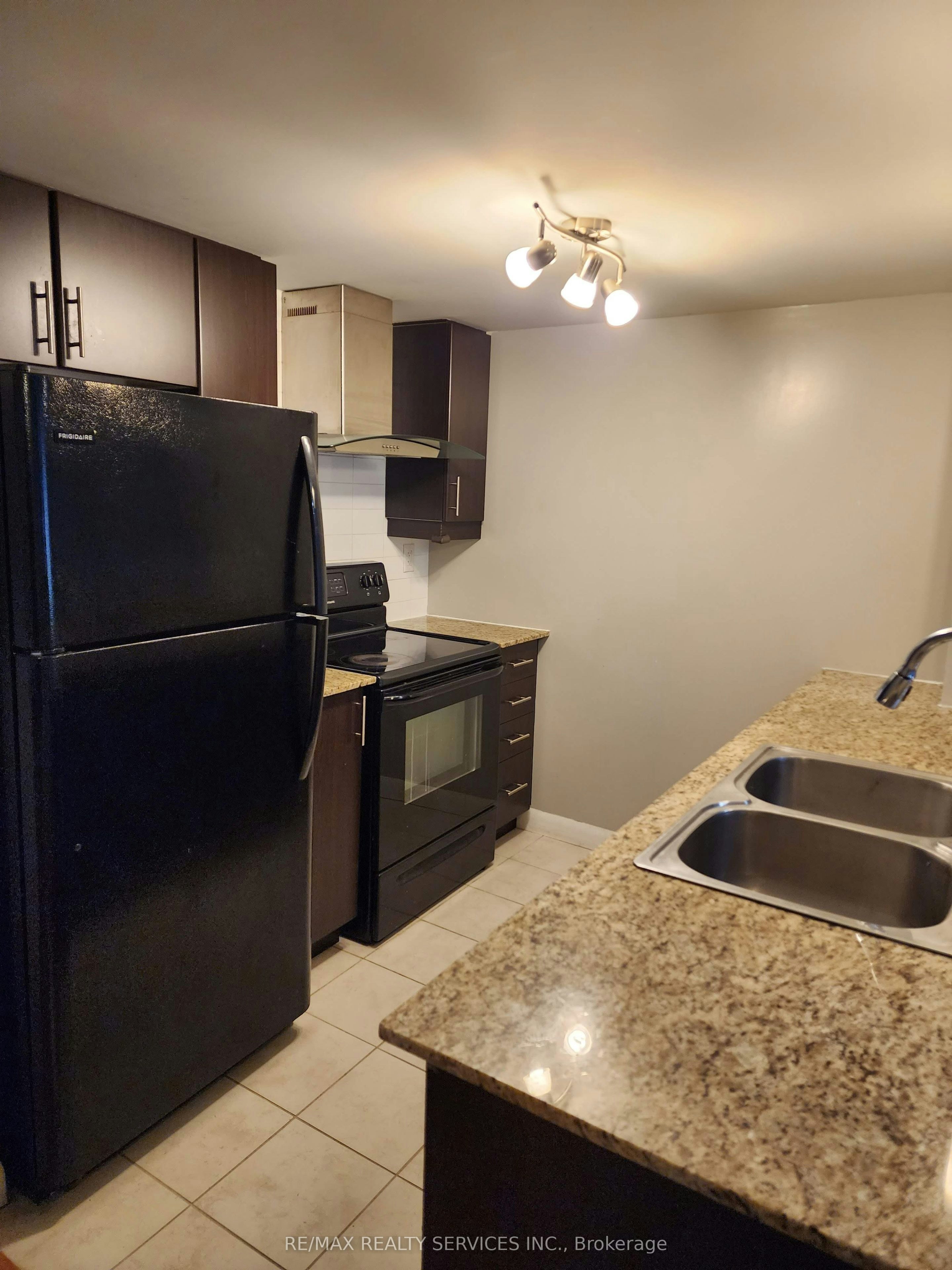 2009-190 Borough Drive, Toronto, ON, M1P 0B6 - 8