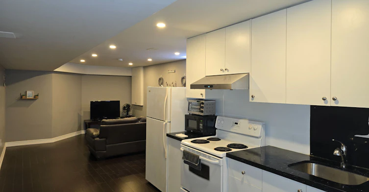 18 Bobcat Terrace, Toronto, ON, M1B 6G6 - 3