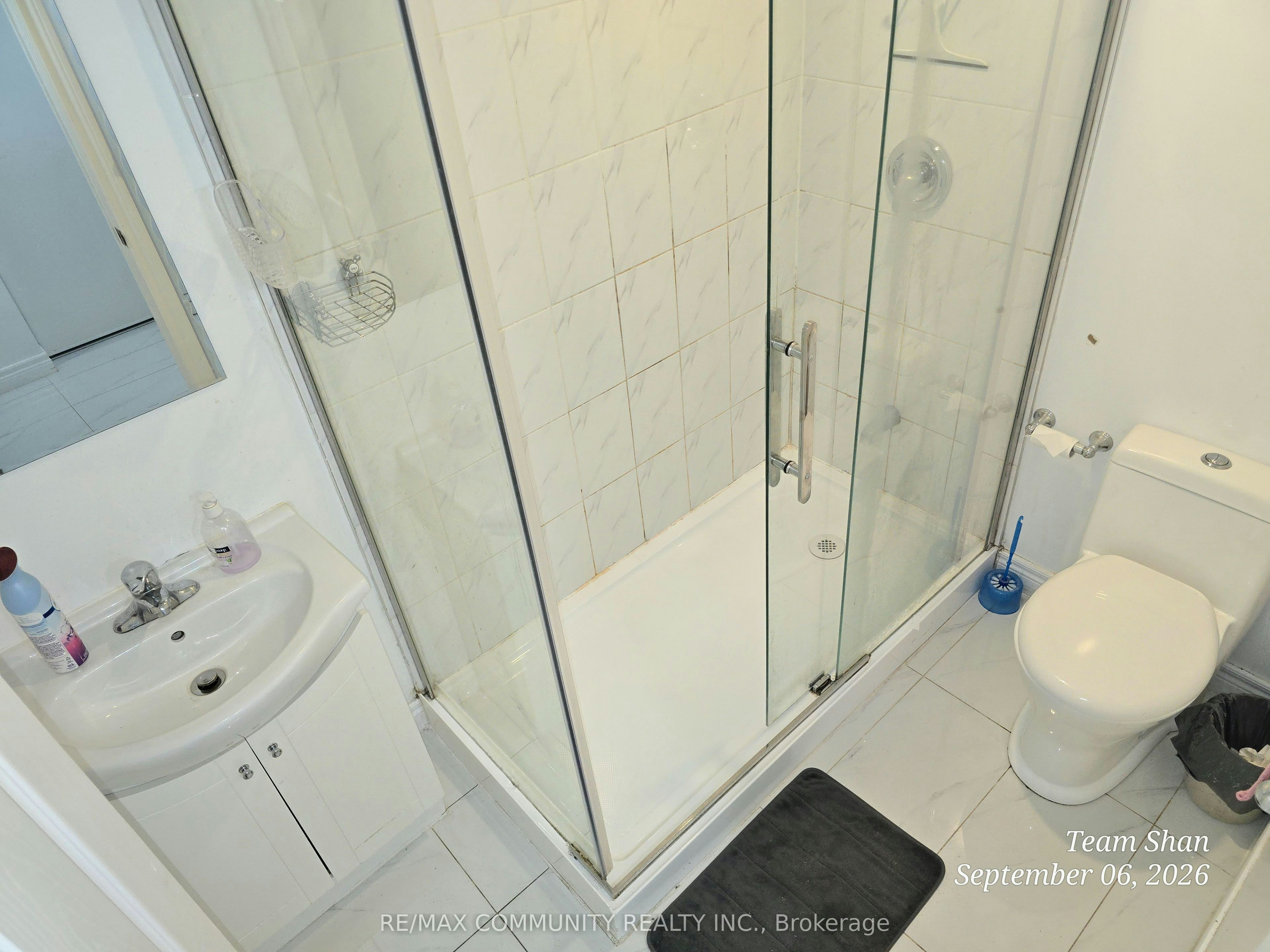 18 Bobcat Terrace, Toronto, ON, M1B 6G6 - 9