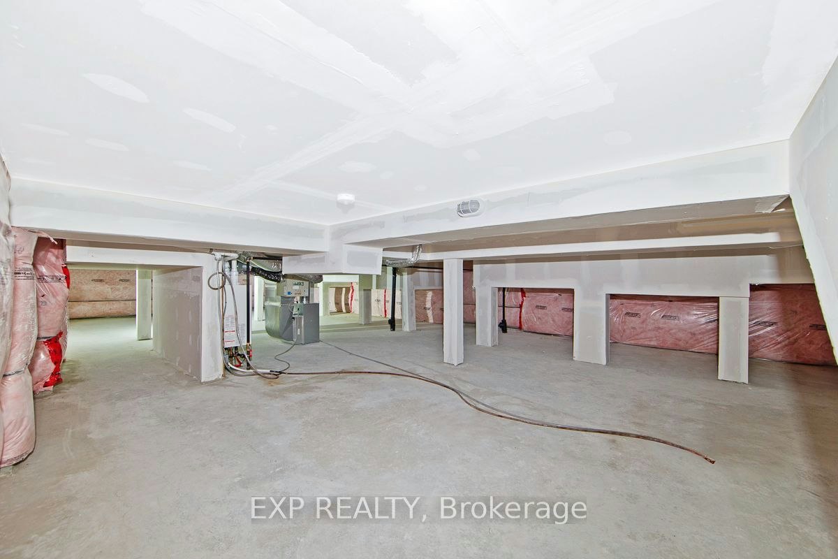 85-2500 Hill Rise Court N, Oshawa, ON, L1L 0M6 - 27