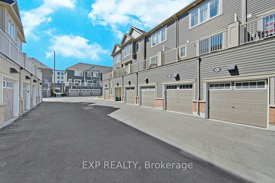 85-2500 Hill Rise Court N, Oshawa, ON, L1L 0M6 - 30