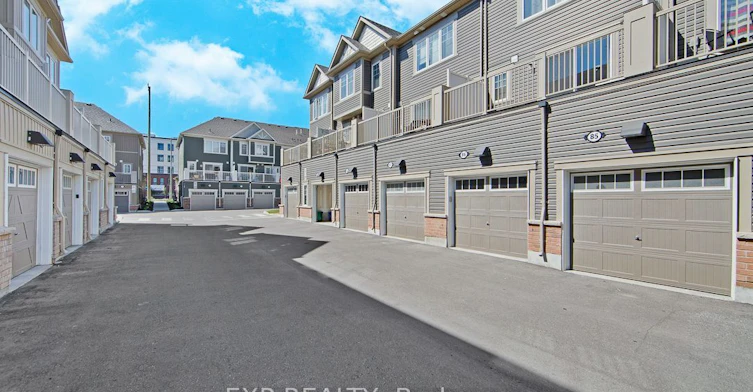 85-2500 Hill Rise Court N, Oshawa, ON, L1L 0M6 - 30