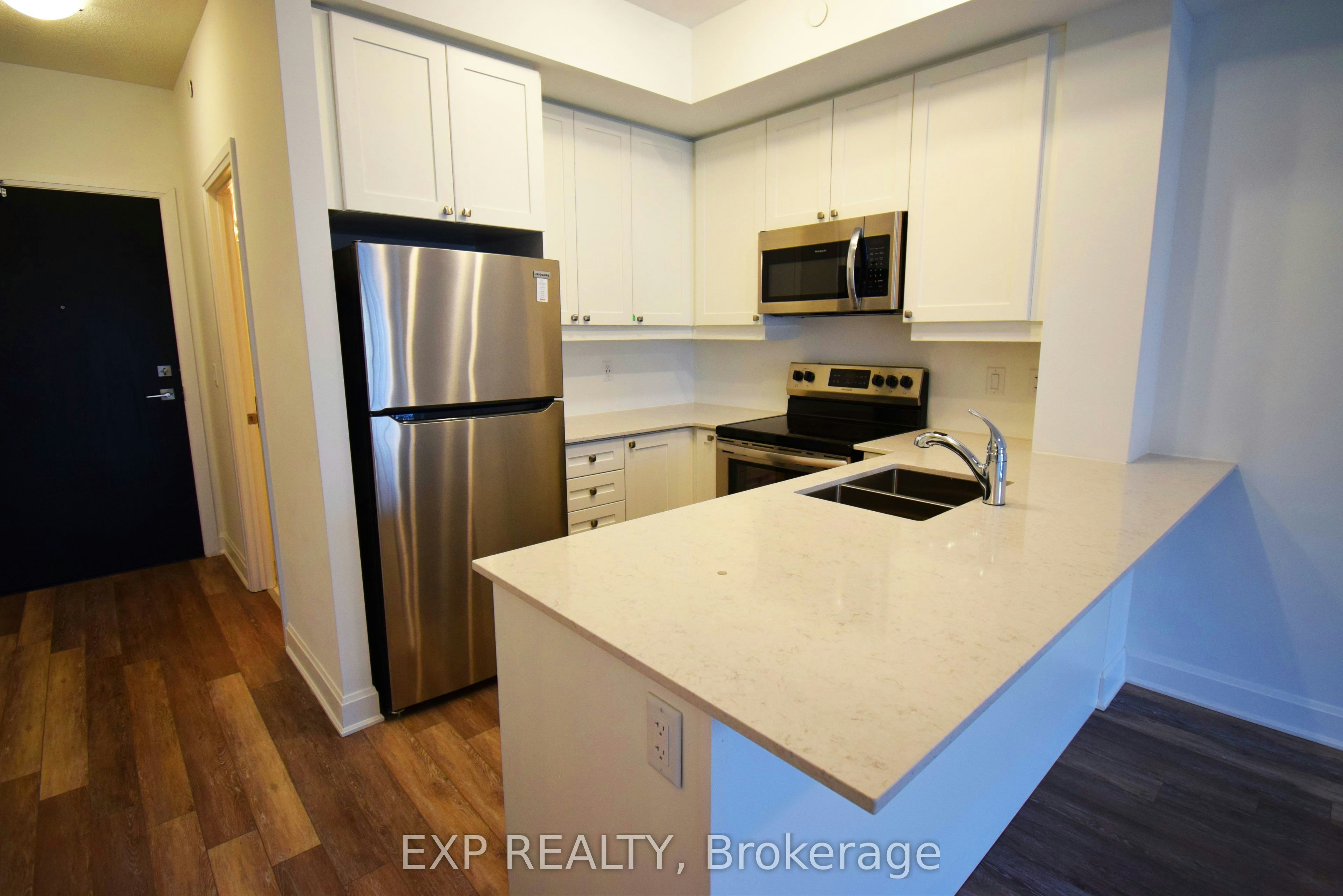 225-50 Lakebreeze Drive, Clarington, ON, L1B 0V9 - 2
