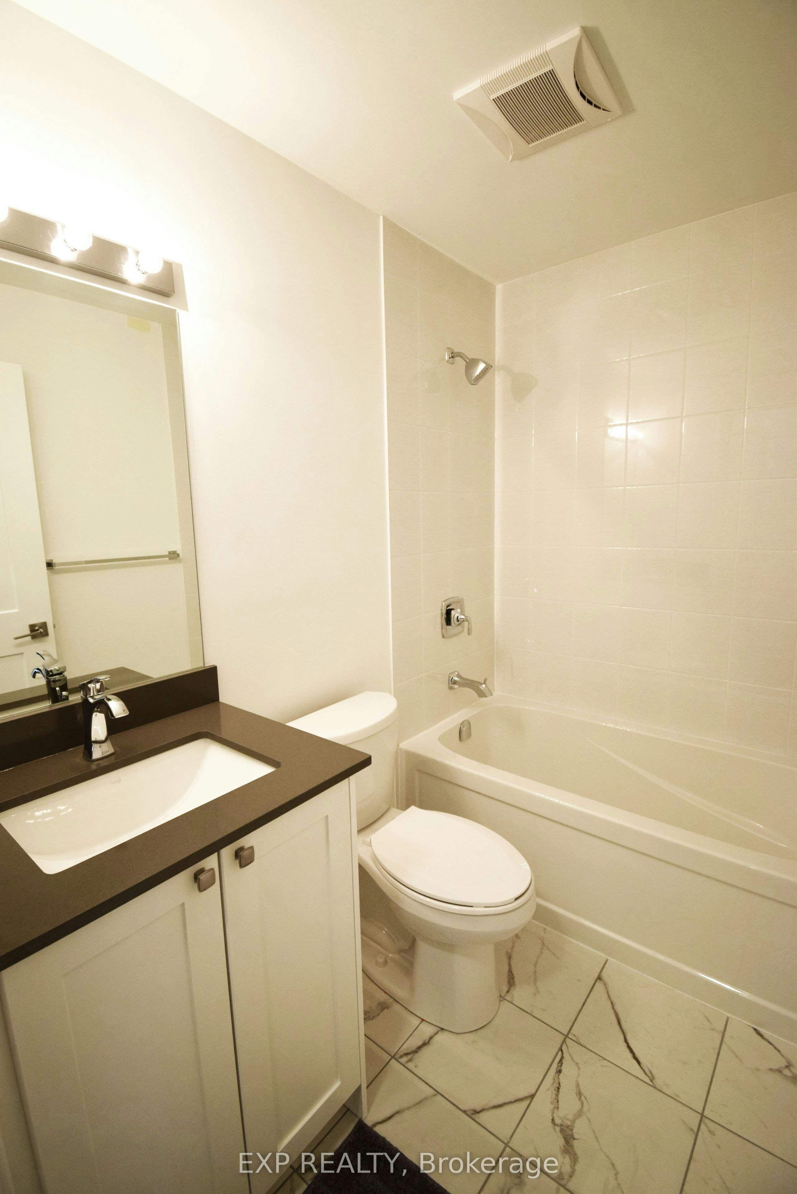 225-50 Lakebreeze Drive, Clarington, ON, L1B 0V9 - 5