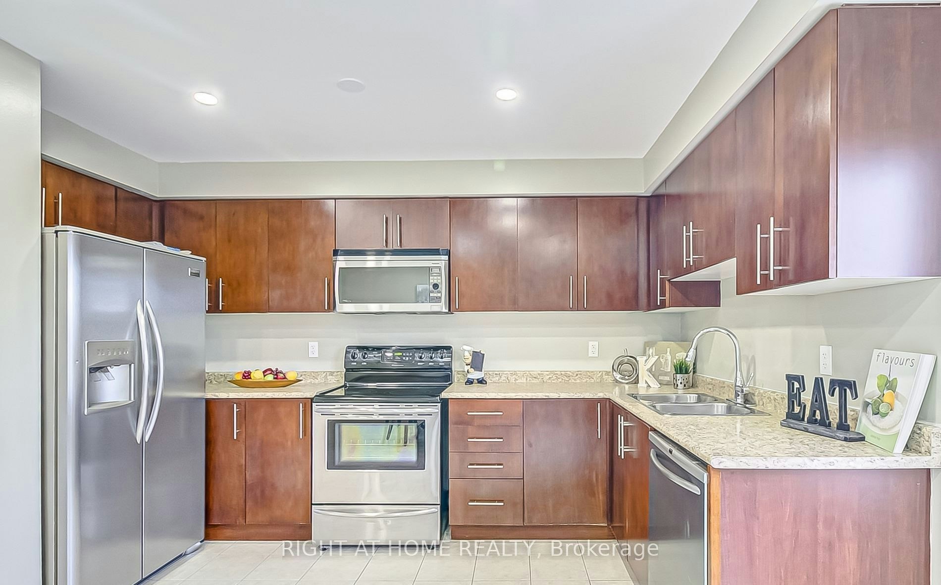 Main-164 Bayly Street W, Ajax, ON, L1S 0C3 - 6