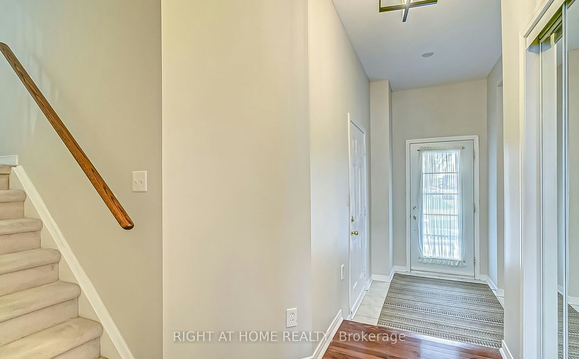 Main-164 Bayly Street W, Ajax, ON, L1S 0C3 - 4