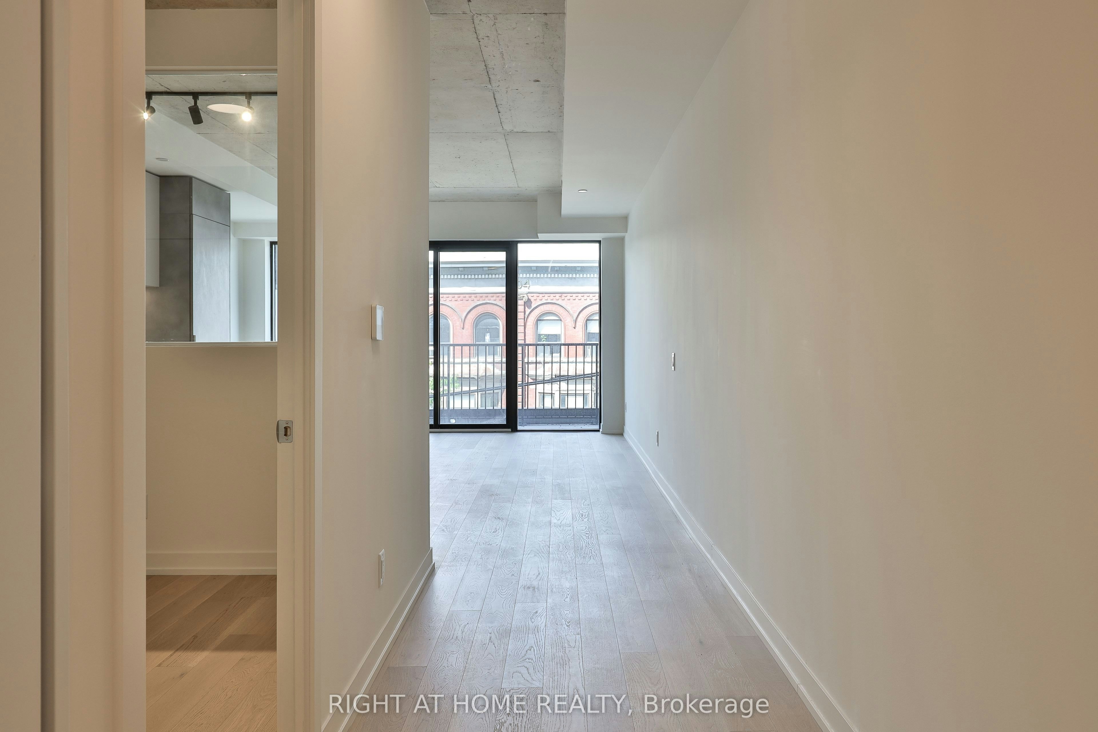 303-761 Queen Street E, Toronto, ON, M4M 1H3 - 11