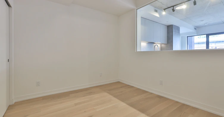 303-761 Queen Street E, Toronto, ON, M4M 1H3 - 12