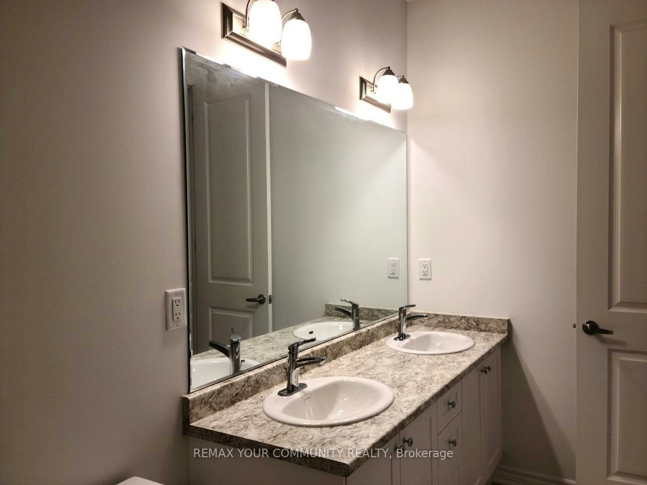 3115 Blazing Star Avenue, Pickering, ON, L1Y 0B5 - 18