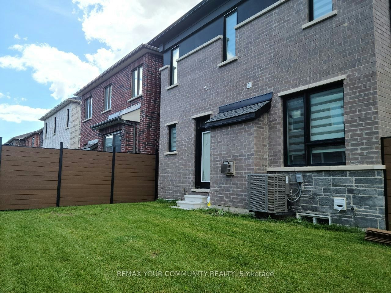 3115 Blazing Star Avenue, Pickering, ON, L1Y 0B5 - 3