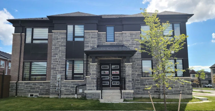 3115 Blazing Star Avenue, Pickering, ON, L1Y 0B5 - 2