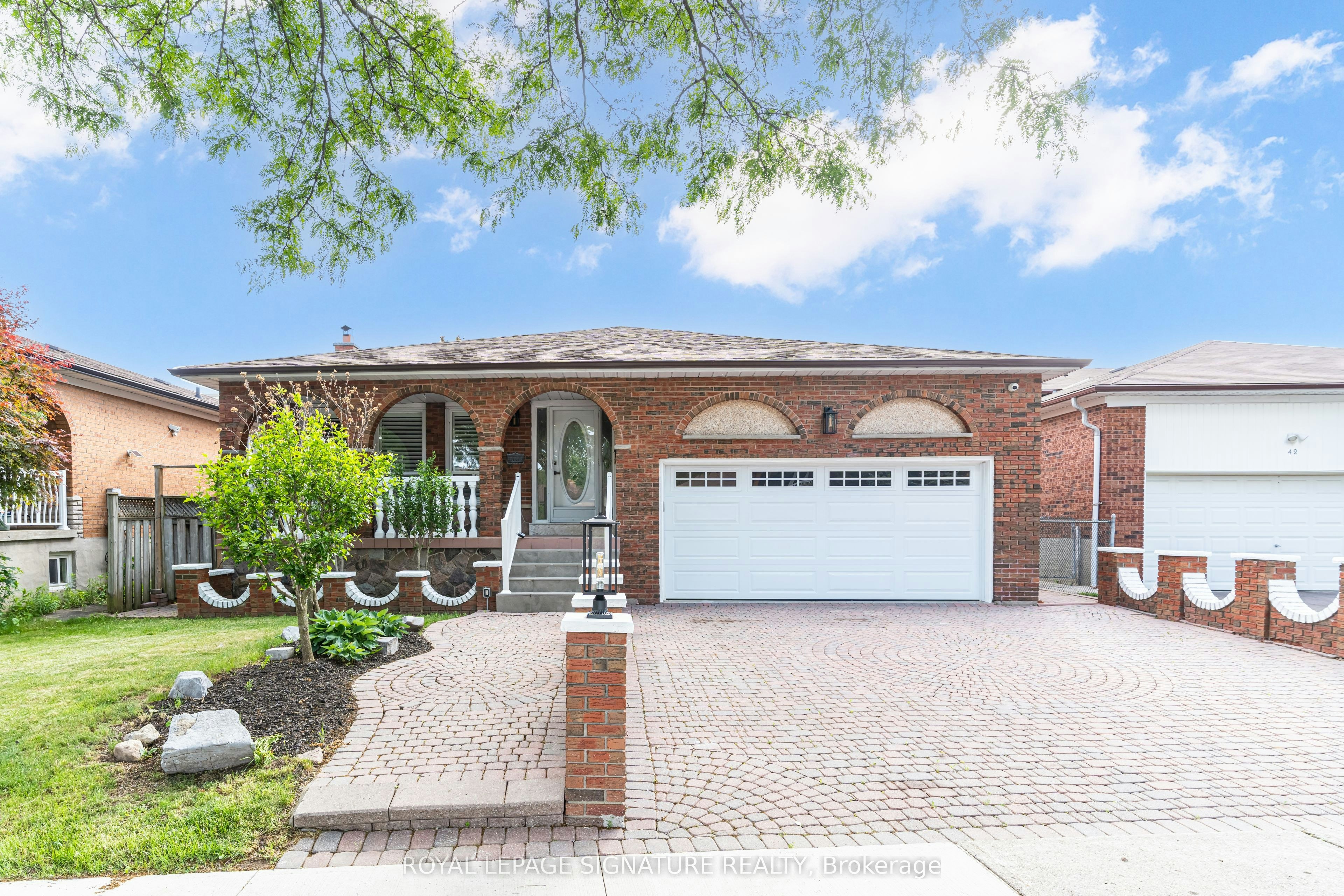 40 Beamsville Drive, Toronto, ON, M1T 3S2
