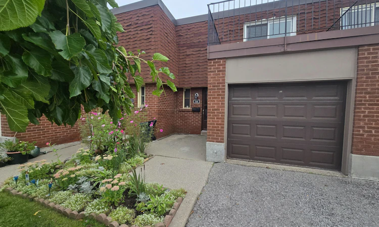 119 Huntingdale Boulevard