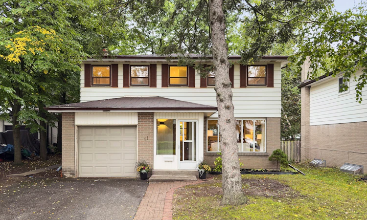 11 Gillbank Crescent