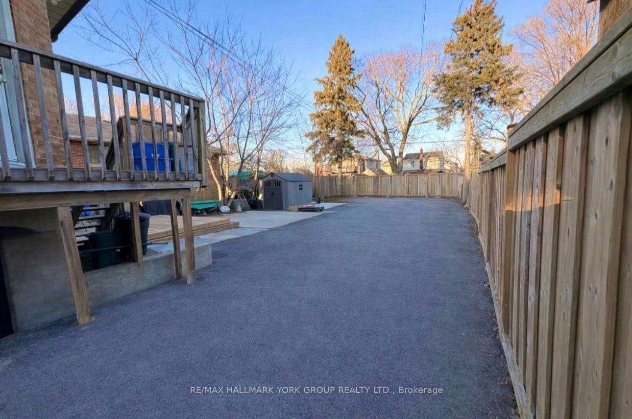 137 Rosehill Boulevard, Oshawa, ON, L1J 5G8 - 19