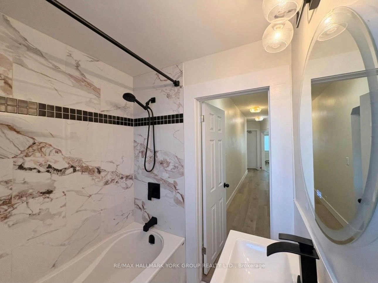 137 Rosehill Boulevard, Oshawa, ON, L1J 5G8 - 17