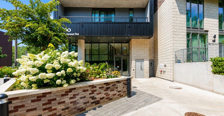 320-90 Glen Everest Road, Toronto, ON, M1N 0C3 - 2