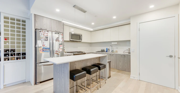 107-630 Kingston Road, Toronto, ON, M4E 0B7 - 3