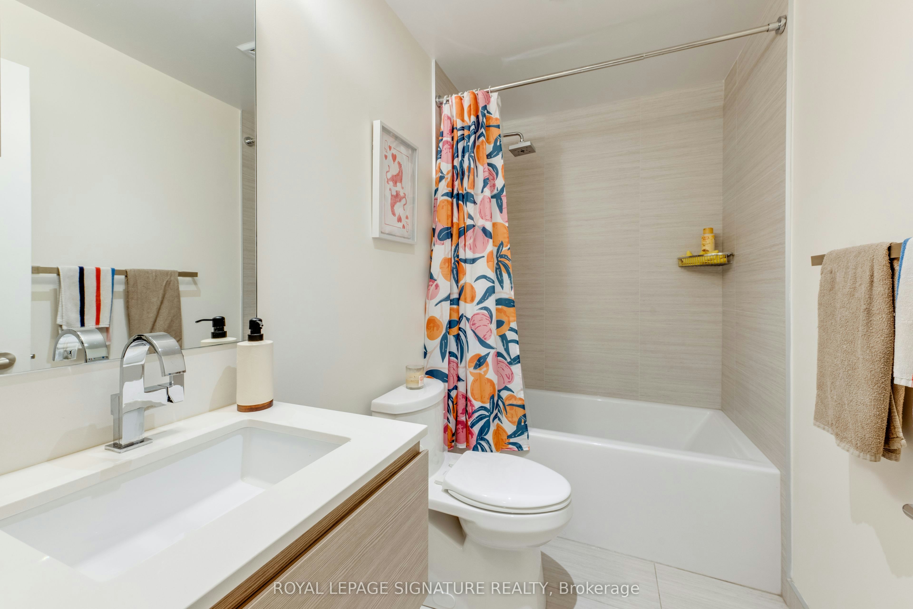 107-630 Kingston Road, Toronto, ON, M4E 0B7 - 25