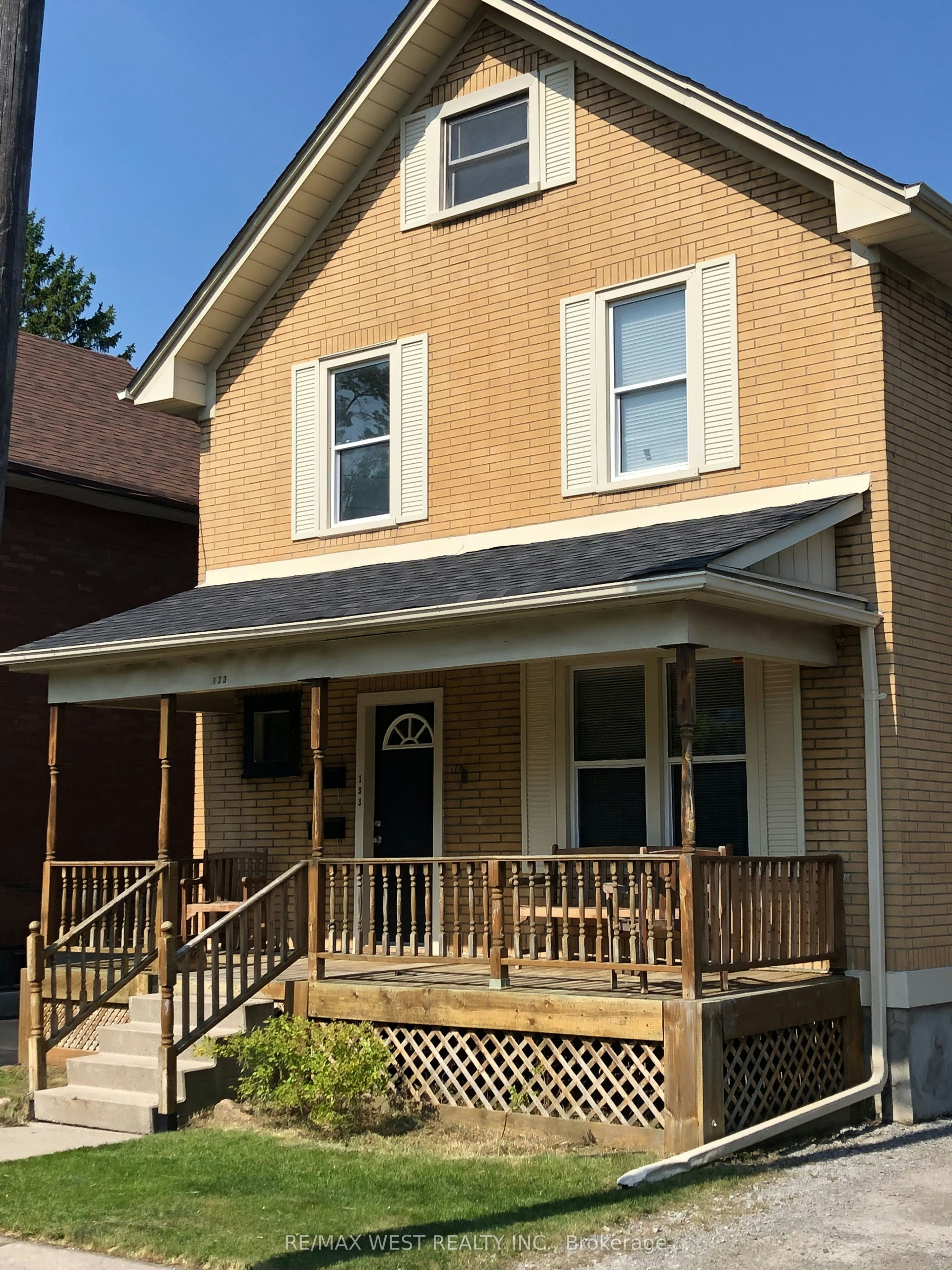 133 Clarke Street, Oshawa, ON, L1H 5G1