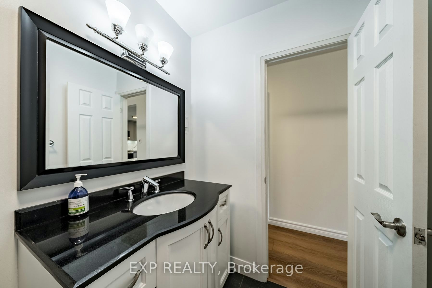 870 Modlin Road, Pickering, ON, L1W 1V7 - 27