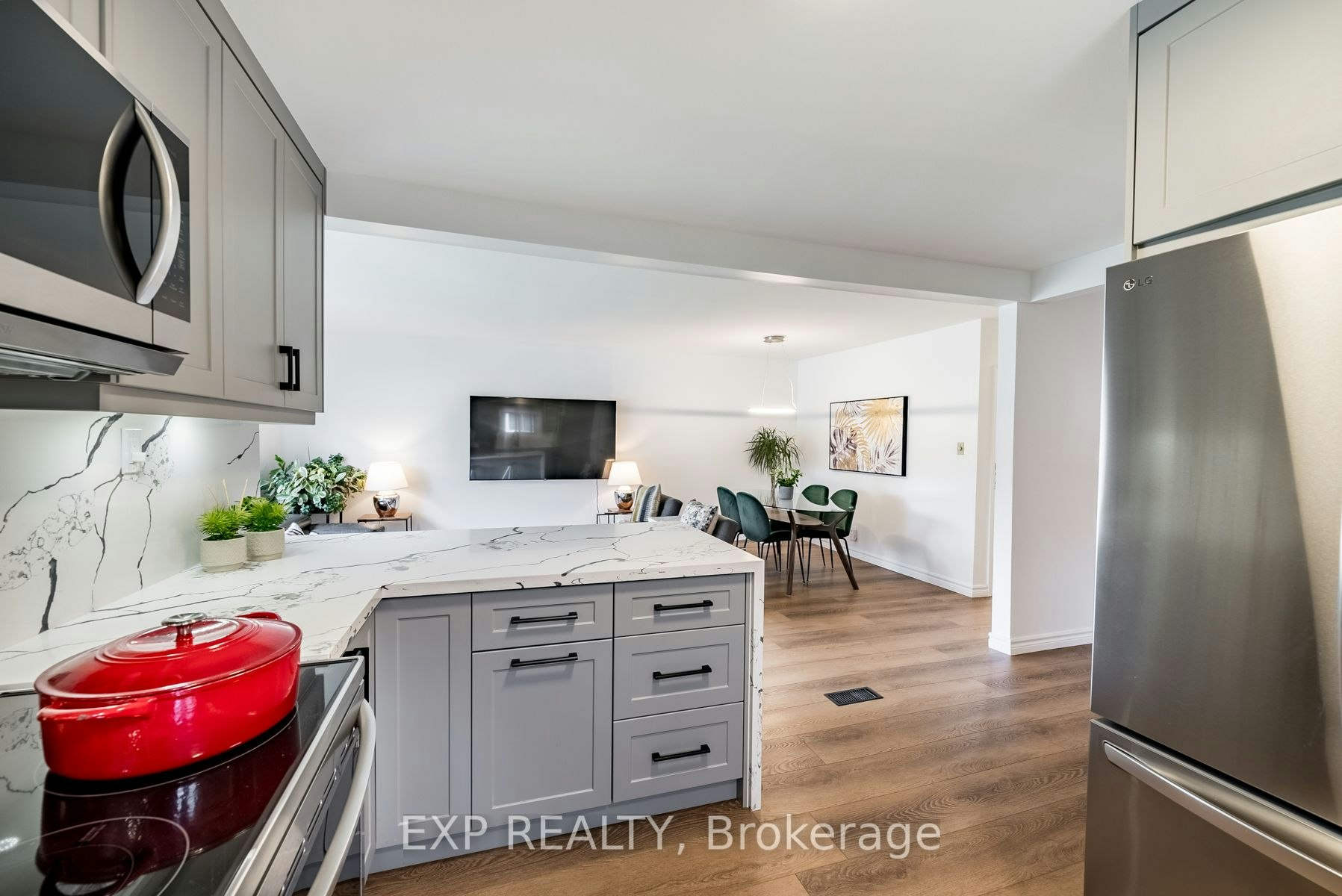 870 Modlin Road, Pickering, ON, L1W 1V7 - 21