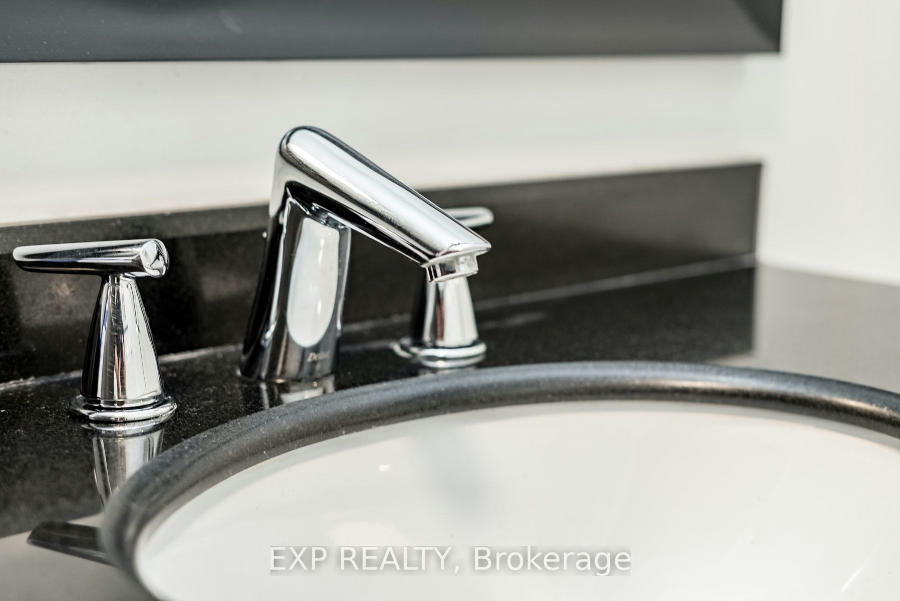 870 Modlin Road, Pickering, ON, L1W 1V7 - 26