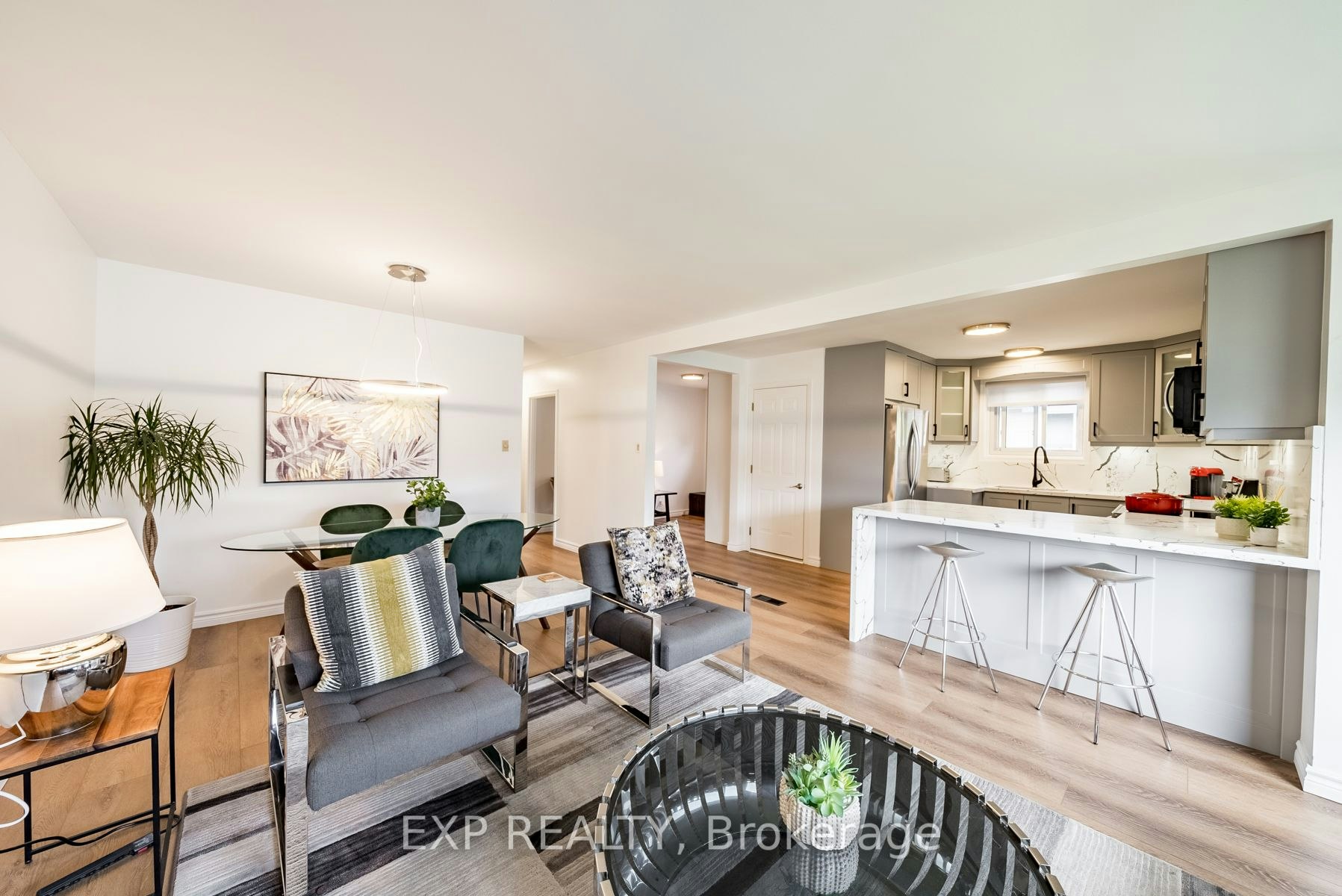 870 Modlin Road, Pickering, ON, L1W 1V7 - 6
