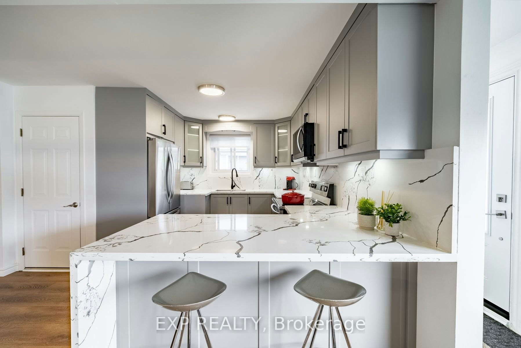 870 Modlin Road, Pickering, ON, L1W 1V7 - 5