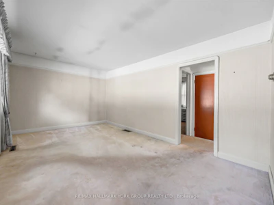 441 Ritson Road N - 5
