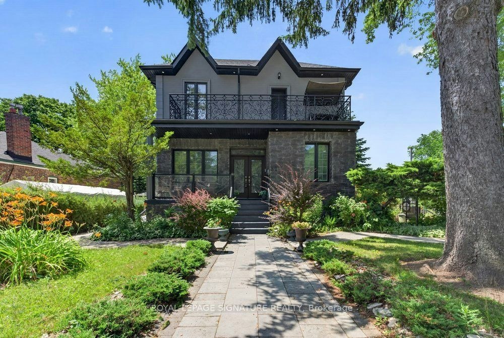 32 Cliffcrest Drive, Toronto, ON, M1M 2K2