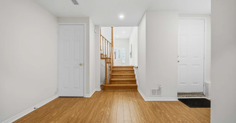 137 Stokely Crescent, Whitby, ON, L1N 9S9 - 9
