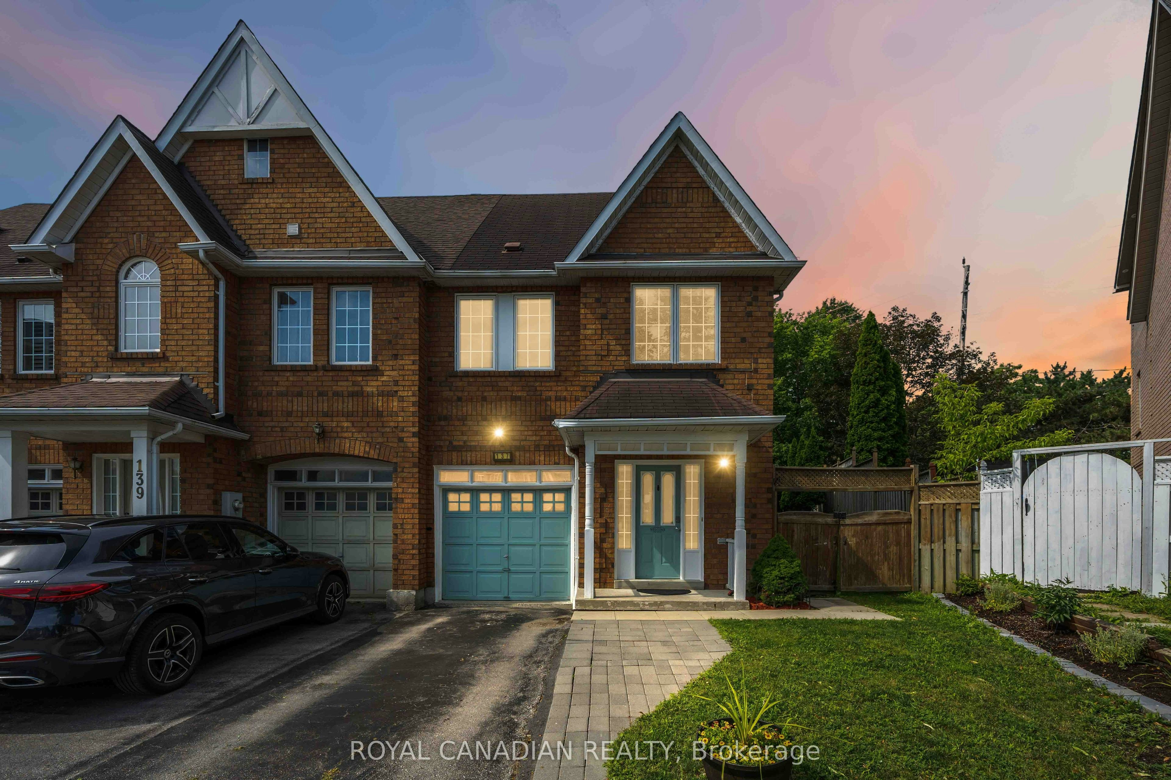 137 Stokely Crescent, Whitby, ON, L1N 9S9 - 3