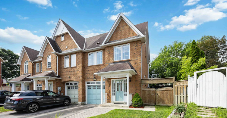 137 Stokely Crescent, Whitby, ON, L1N 9S9 - 2