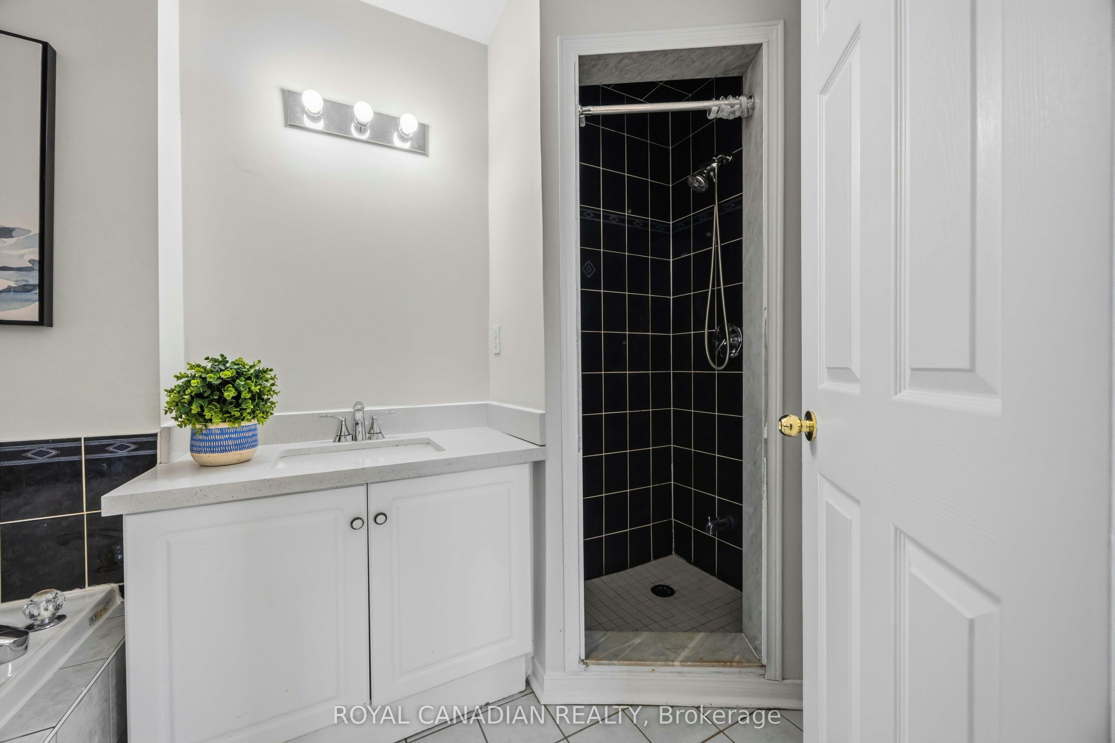 137 Stokely Crescent, Whitby, ON, L1N 9S9 - 31