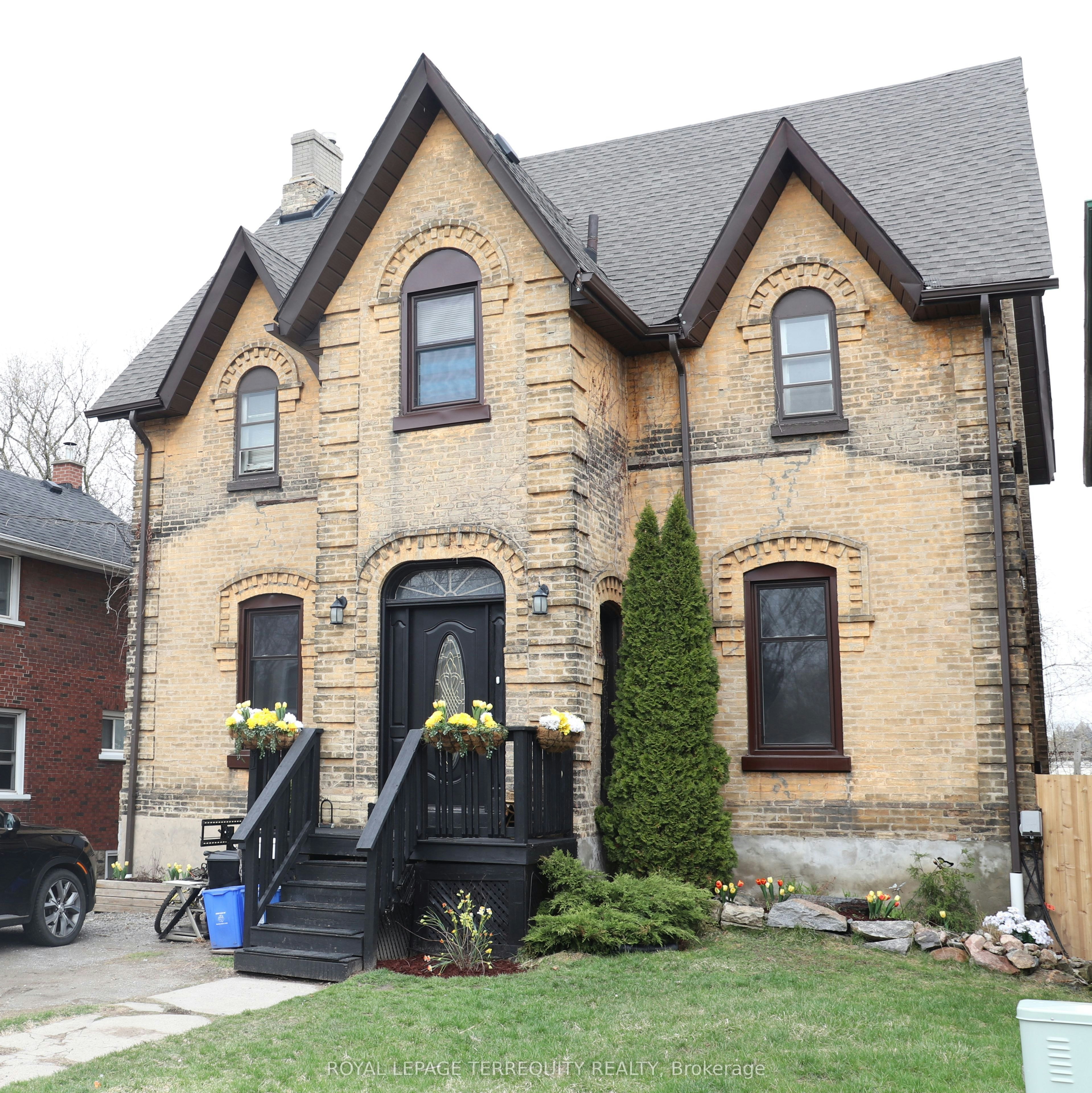 51 Nassau Street, Oshawa, ON, L1J 4A3