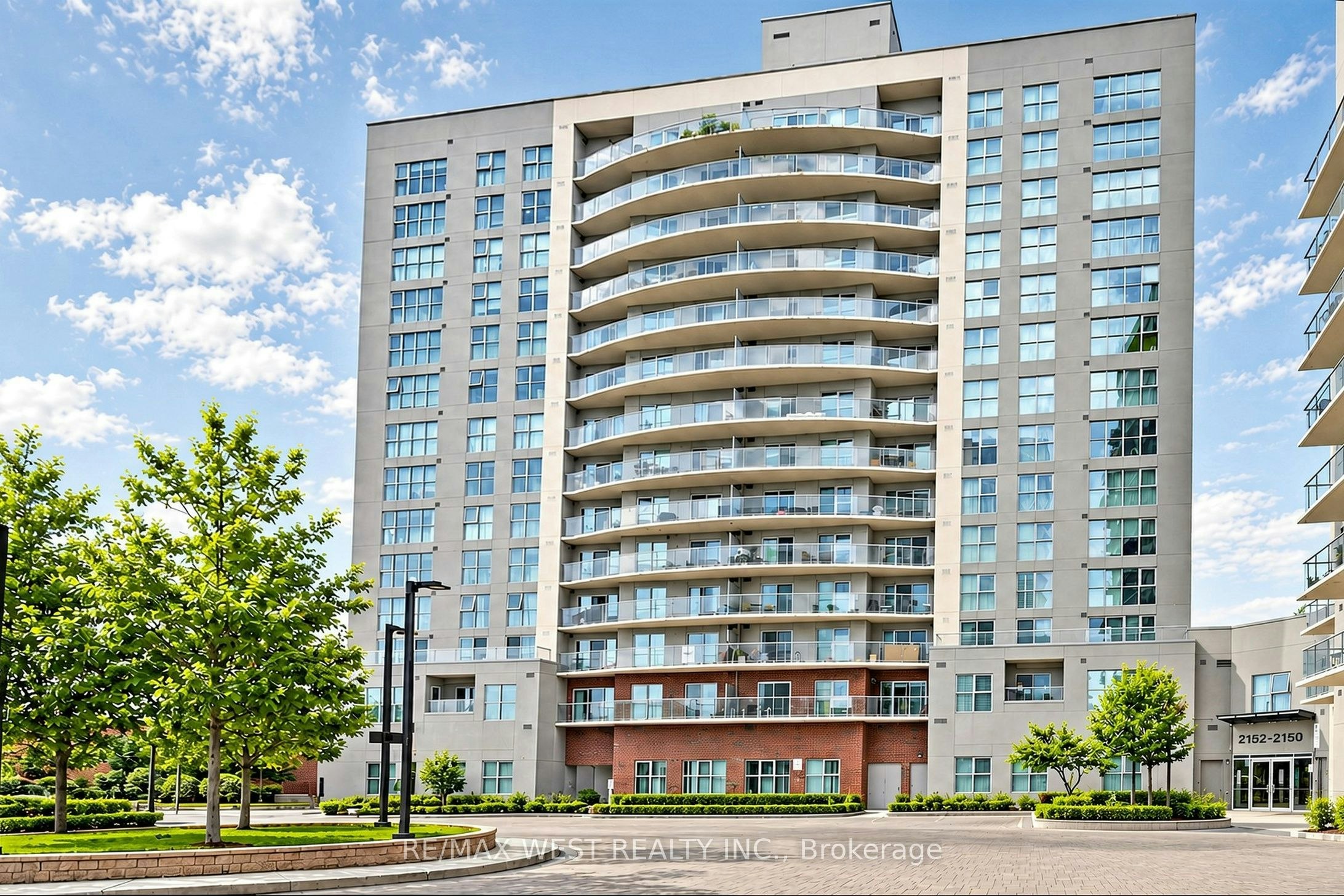 PH 04-2152 Lawrence Avenue, Toronto, ON, M1R 3A8