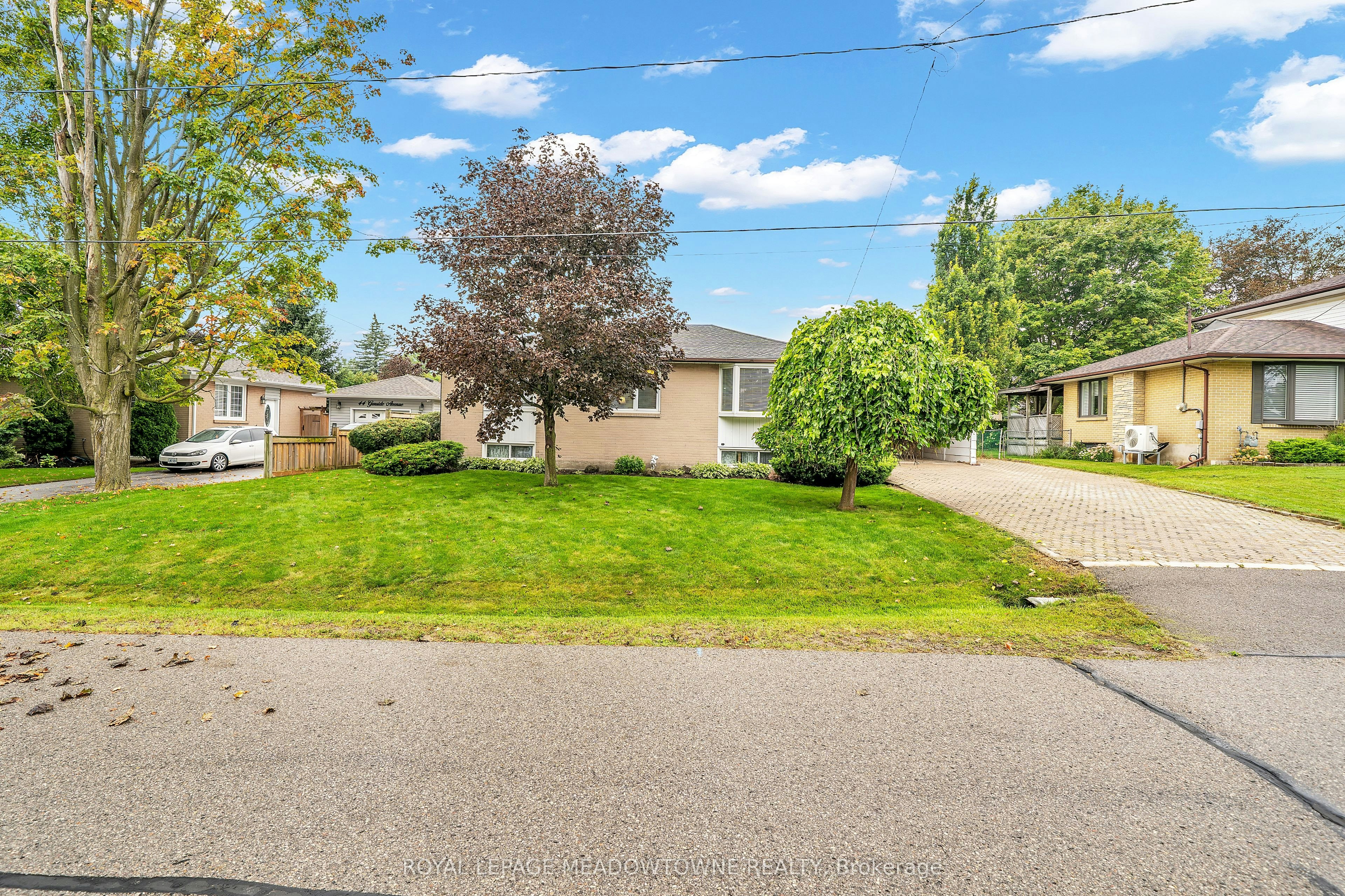48 Garside Avenue, Whitby, ON, L1M 1A7