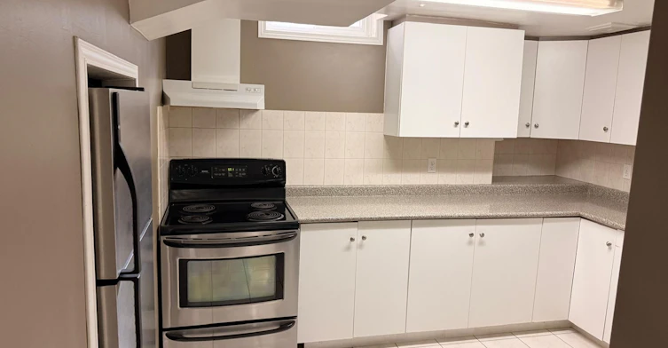25 Barnes Drive, Ajax, ON, L1S 5C8 - 9
