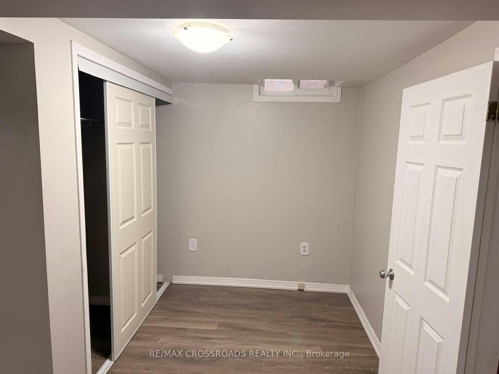 25 Barnes Drive, Ajax, ON, L1S 5C8 - 8