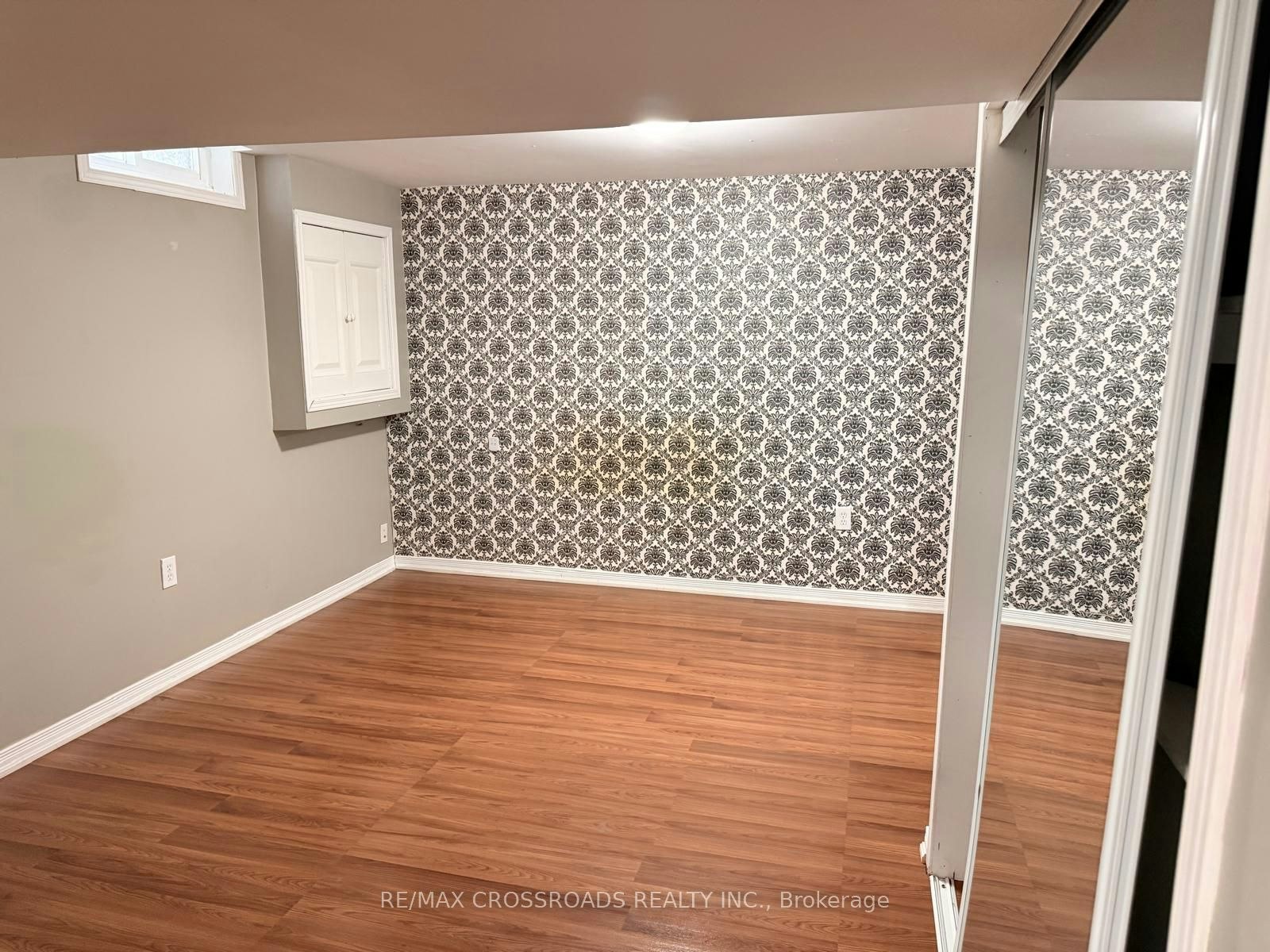 25 Barnes Drive, Ajax, ON, L1S 5C8 - 5