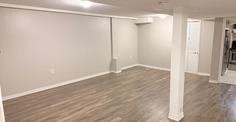 25 Barnes Drive, Ajax, ON, L1S 5C8 - 4
