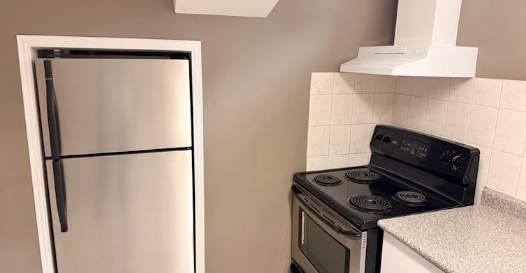 25 Barnes Drive, Ajax, ON, L1S 5C8 - 11