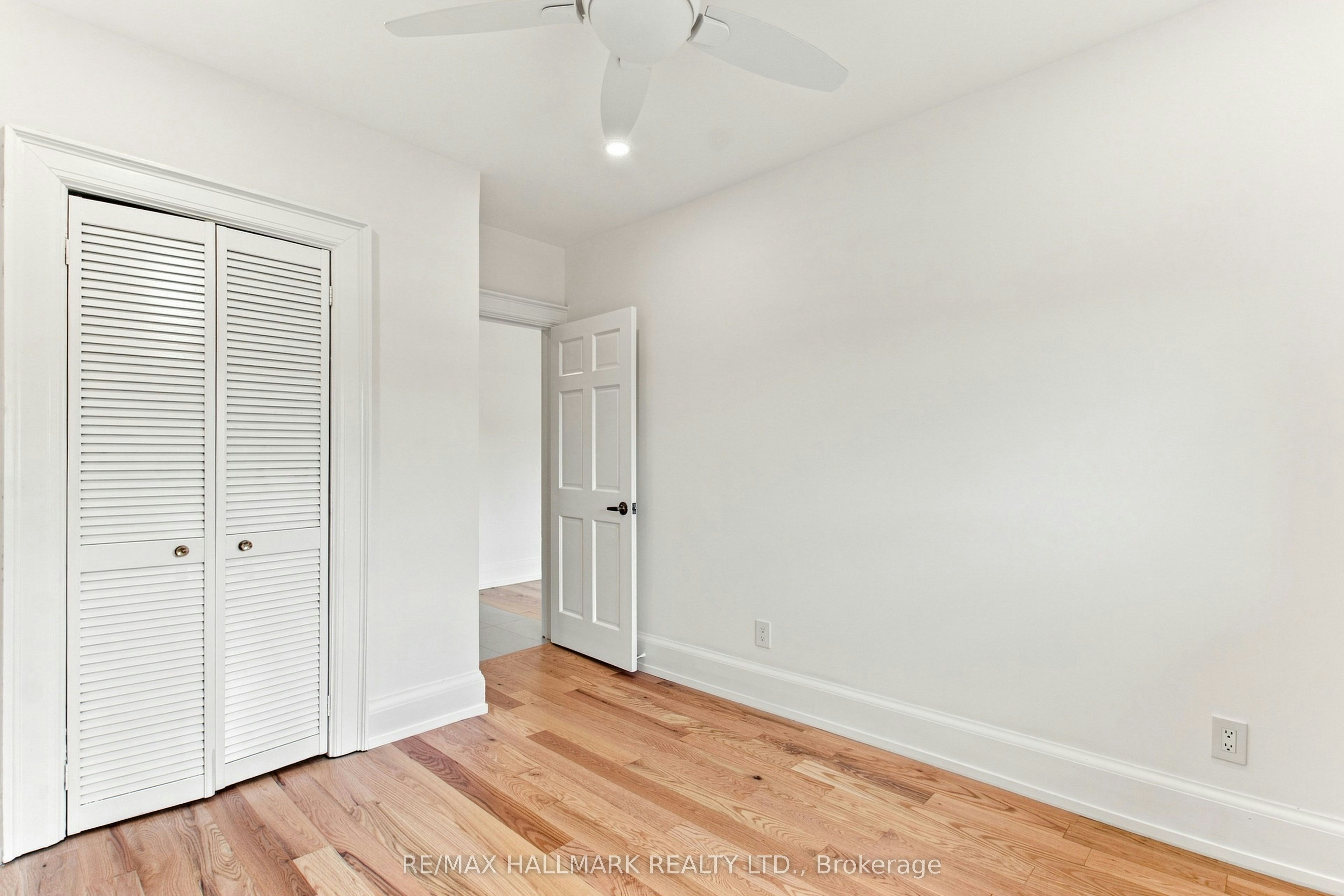 Upper-553 Broadview Avenue, Toronto, ON, M4K 2N7 - 17