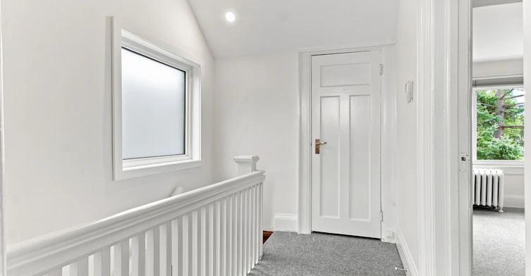 Upper-553 Broadview Avenue, Toronto, ON, M4K 2N7 - 24