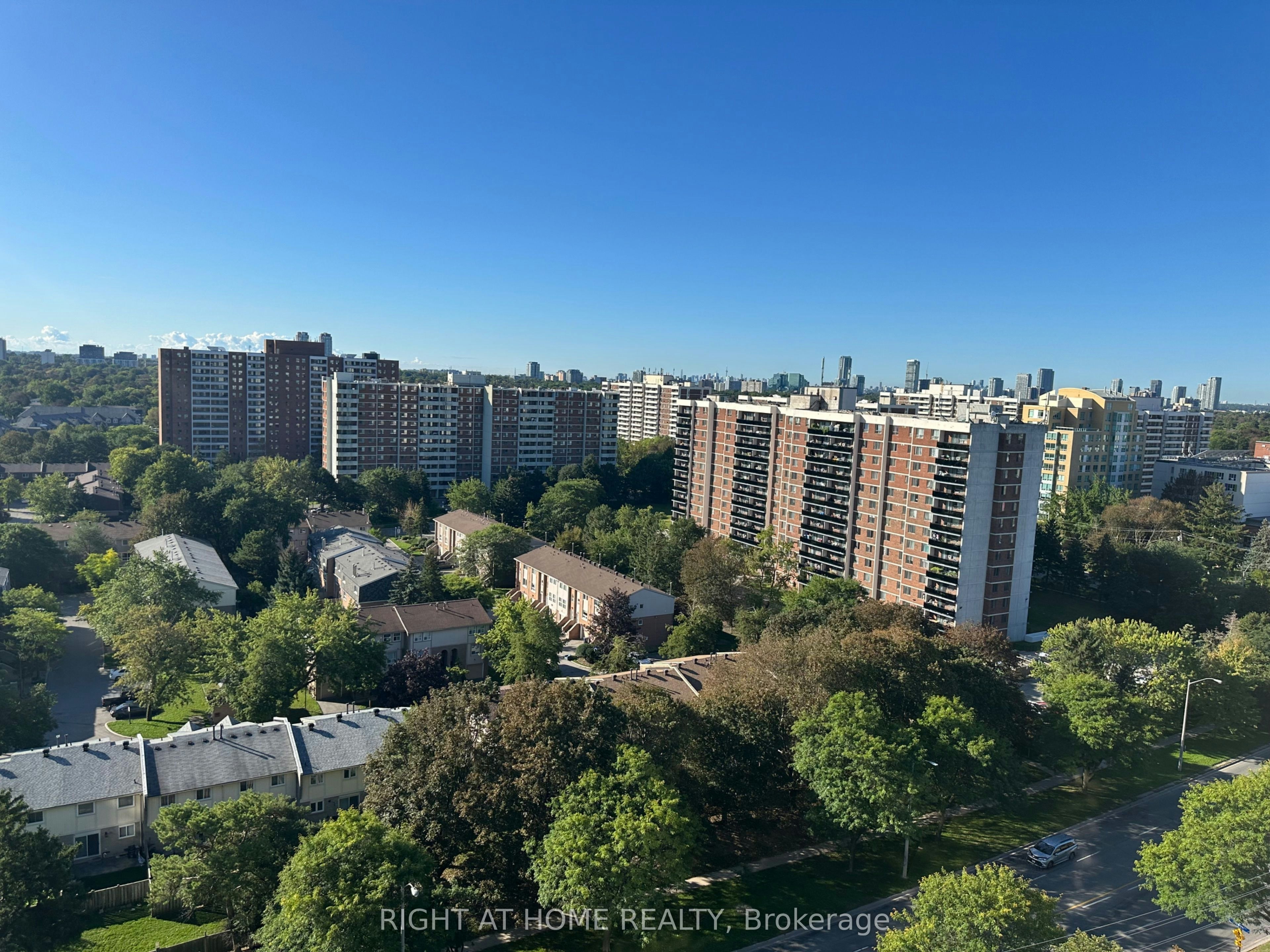 1704-2050 Bridletowne Circle, Toronto, ON, M1W 2V5 - 18