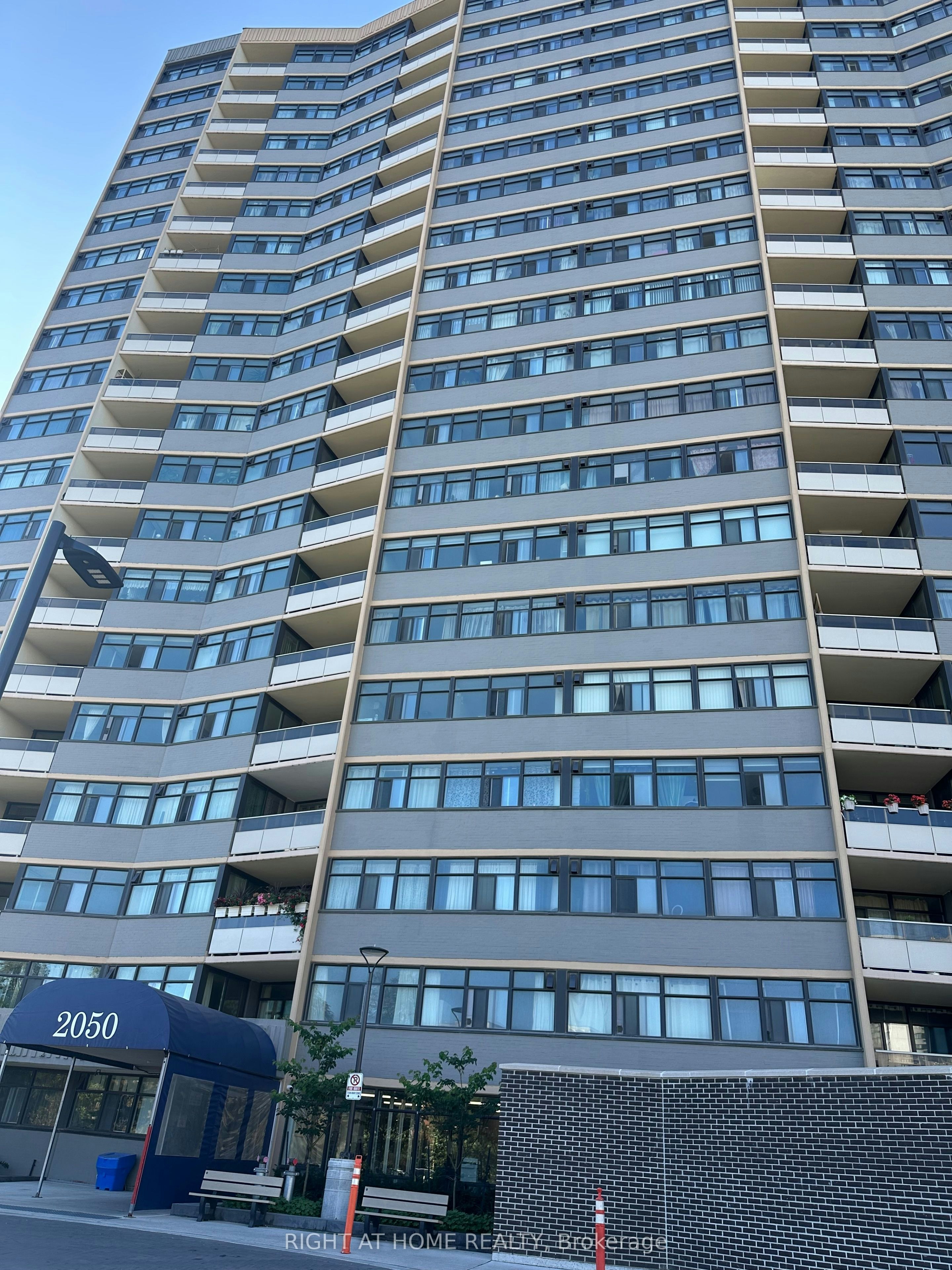 1704-2050 Bridletowne Circle, Toronto, ON, M1W 2V5 - 5