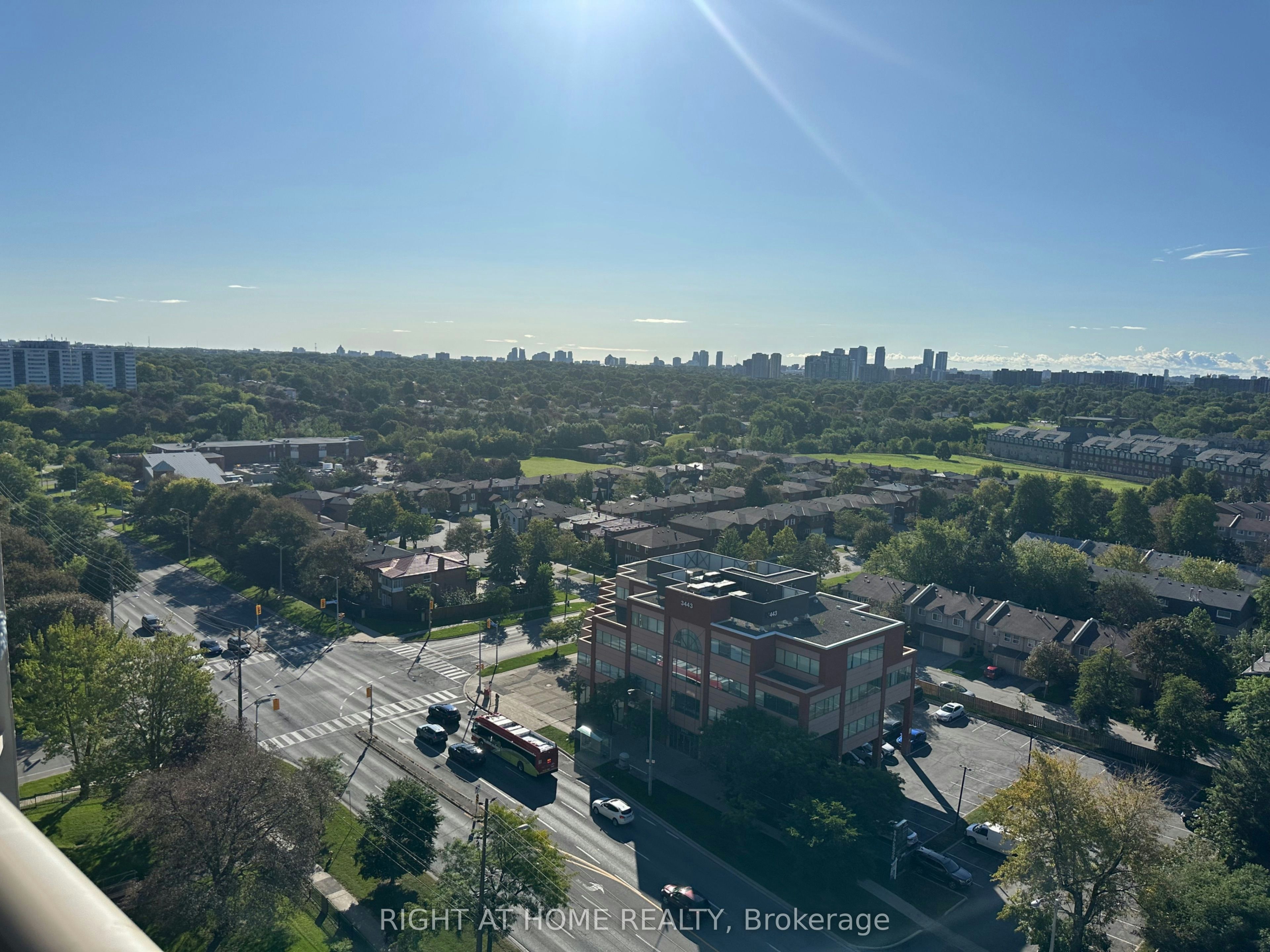 1704-2050 Bridletowne Circle, Toronto, ON, M1W 2V5 - 16