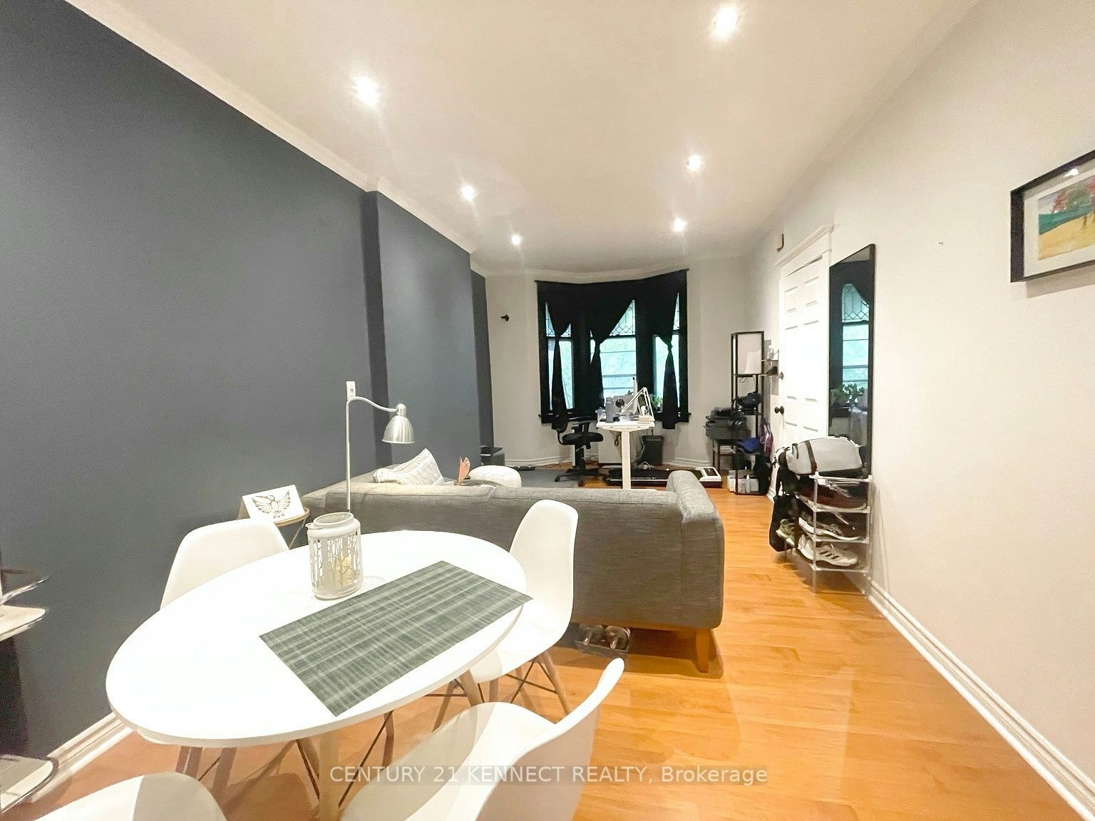 76 Browning Avenue, Toronto, ON, M4K 1W1 - 2