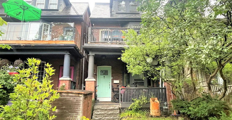 76 Browning Avenue, Toronto, ON, M4K 1W1